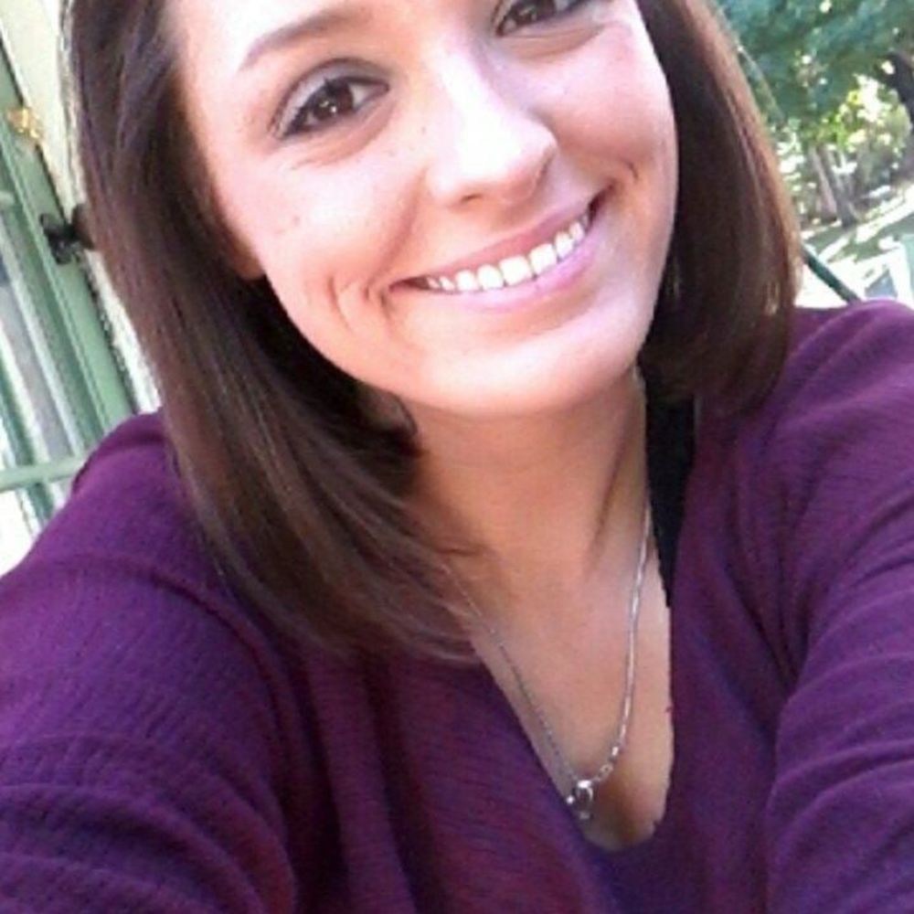 Meet your Posher, Caroline